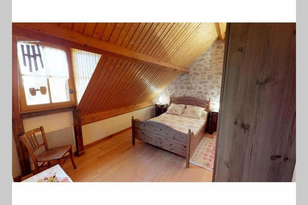 La Grange De Salvaneix Gite Pour 15 Personnes 7 Chambres Avec 6 Sdb-6Wc Sarran Buitenkant foto