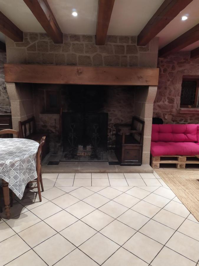 La Grange De Salvaneix Gite Pour 15 Personnes 7 Chambres Avec 6 Sdb-6Wc Sarran Buitenkant foto