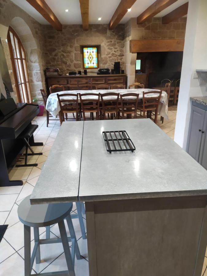 La Grange De Salvaneix Gite Pour 15 Personnes 7 Chambres Avec 6 Sdb-6Wc Sarran Buitenkant foto